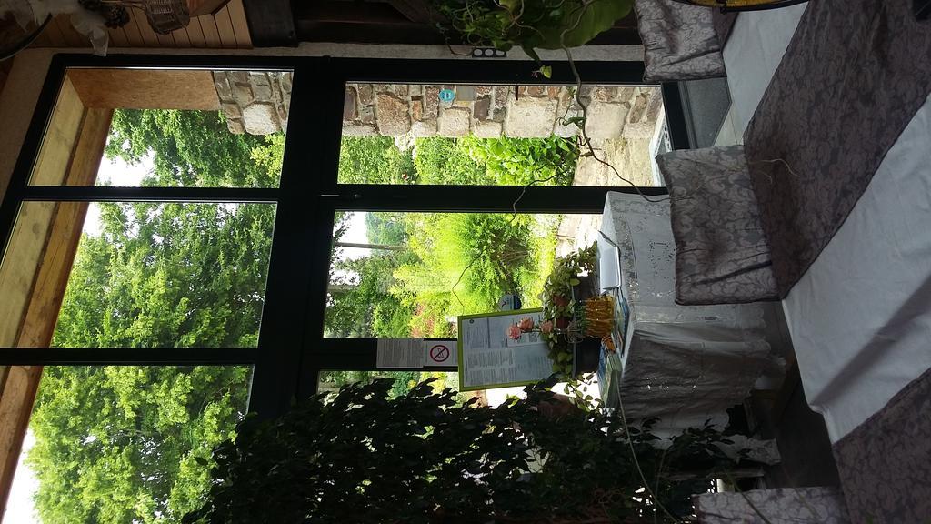 Aux Greniers A Reves Bed & Breakfast Plestan Luaran gambar