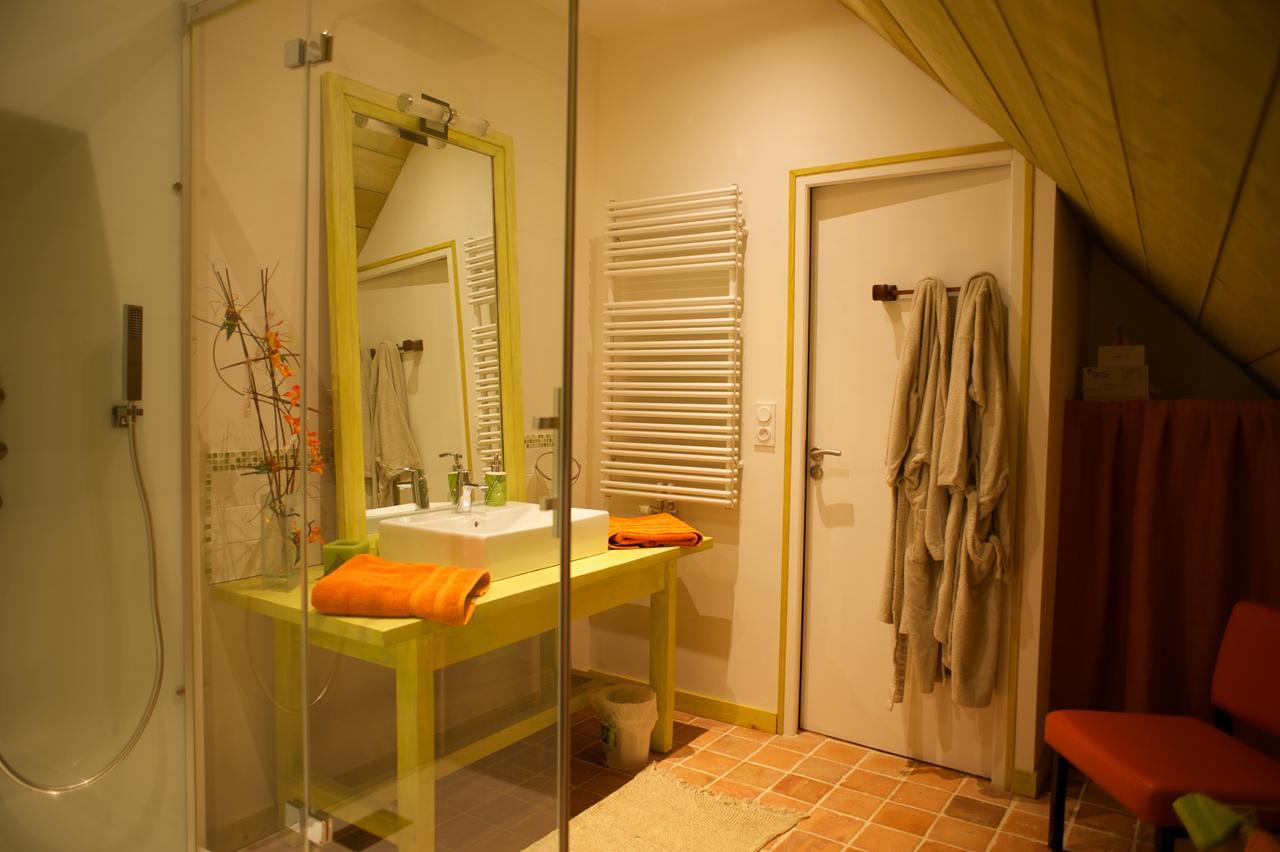 Aux Greniers A Reves Bed & Breakfast Plestan Luaran gambar