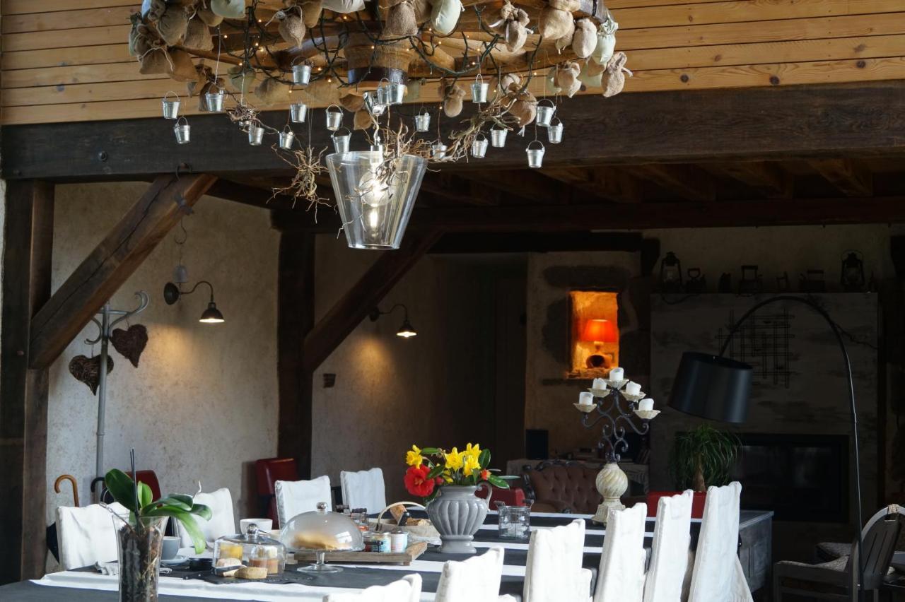 Aux Greniers A Reves Bed & Breakfast Plestan Luaran gambar
